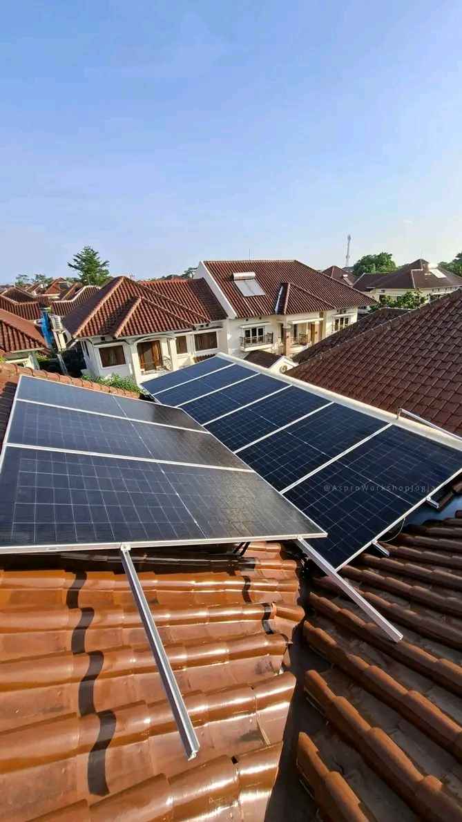 Panel Surya Rumah Tangga